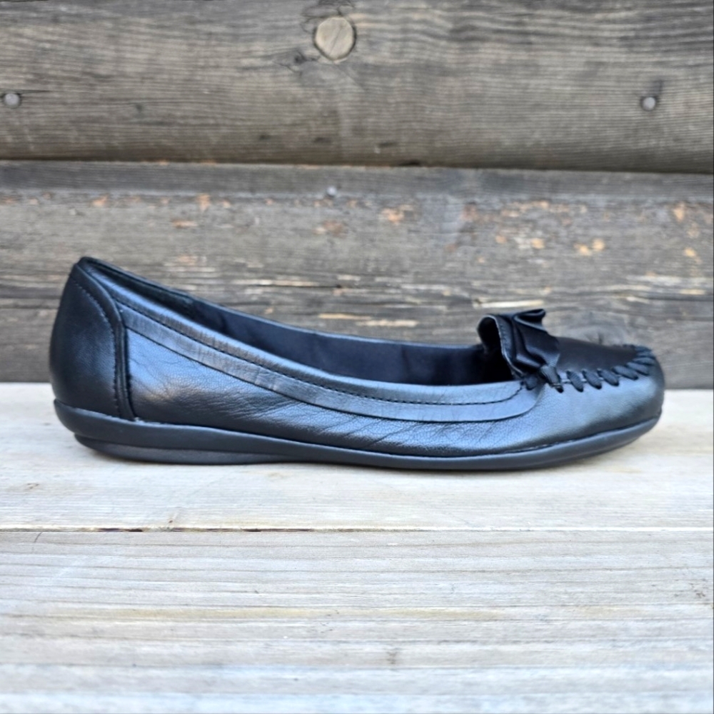 BareTraps Camara Y2K Feminine Minimalist Leather Ribbon Comfort Ballet Flats 10M - Picture 16 of 16